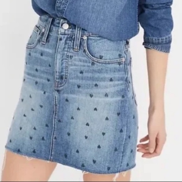 Madewell Jean Skirt Mini Black Heart Print Denim 26 Stretch Fray Blue - Picture 16 of 16
